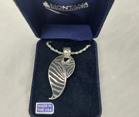 Load image into Gallery viewer, Montana Silver - Zebra Print Necklace

