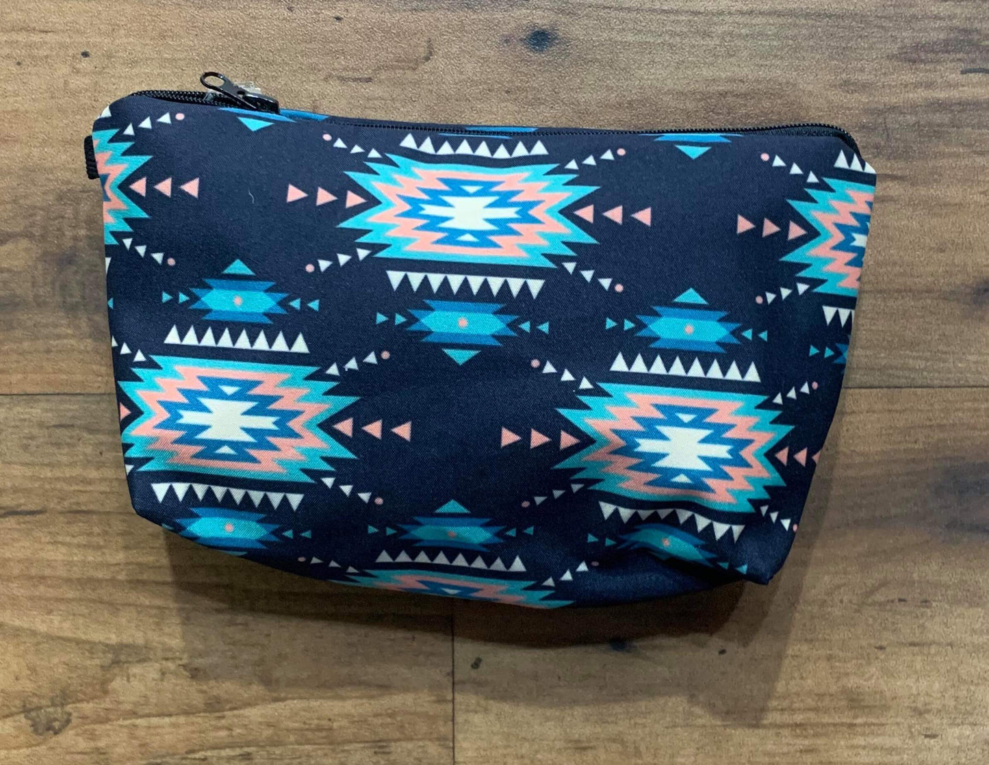 Load image into Gallery viewer, Cosmetic Travel Bag - Aztec Print
