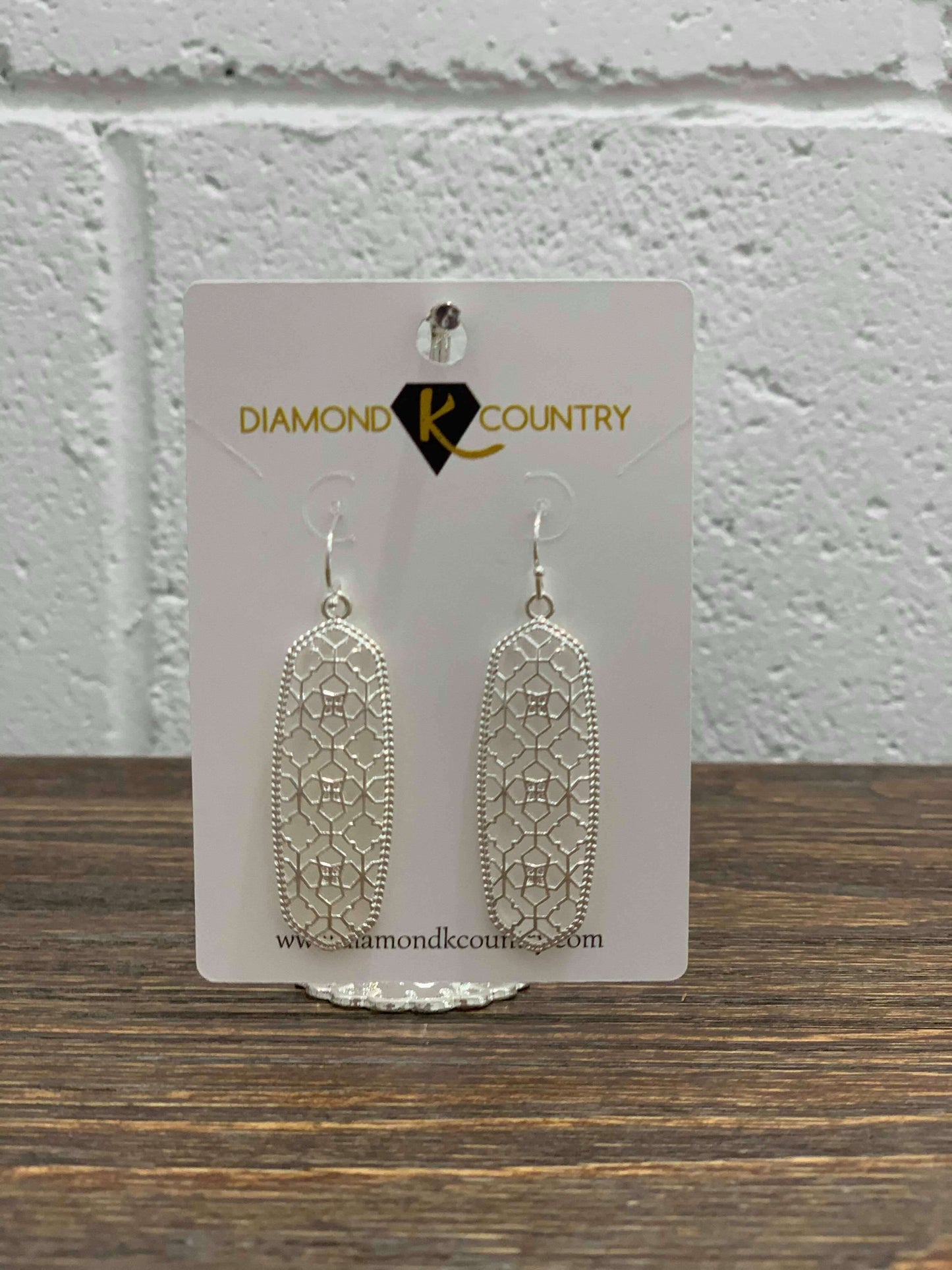 Load image into Gallery viewer, Women&amp;#39;s Geo Rectangle Silver Drop Earrings

