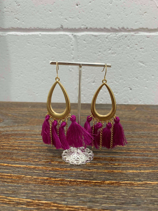 Load image into Gallery viewer, Women&amp;#39;s Teardrop Tassel Earrings
